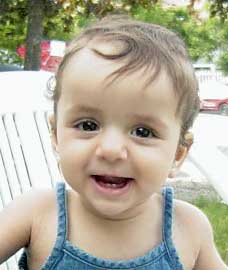 نقره لتكبير أو تصغير الصورة ونقرتين لعرض الصورة في صفحة مستقلة بحجمها الطبيعي